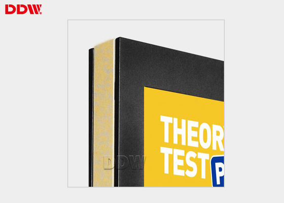 65-calowy duży ekran LCD, cyfrowy totem, wyświetlacz elektroniczny