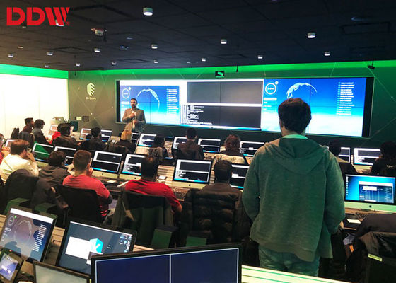 Ściana wideo CCTV o grubości 1,7 mm, z wąską ramką, rozdzielczość fizyczna FHD 1920 x 1080