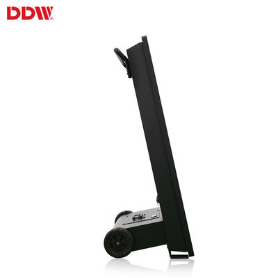 43 cali Wypożyczalnia zewnętrzna przenośna zasilana baterią Wypożyczalnia zewnętrzna LCD reklamy wyświetlacze sygnalizacji cyfrowej